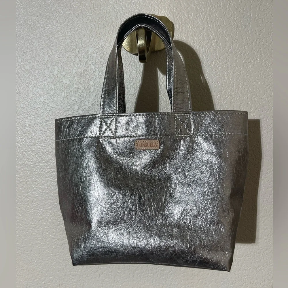 Consuela Silver Tote Bag NWT - Picture 1 of 7